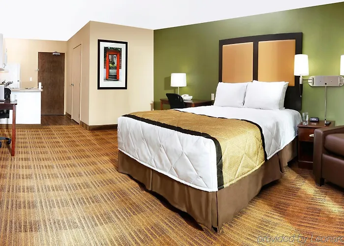 Sonesta Simply Hotel Lansing