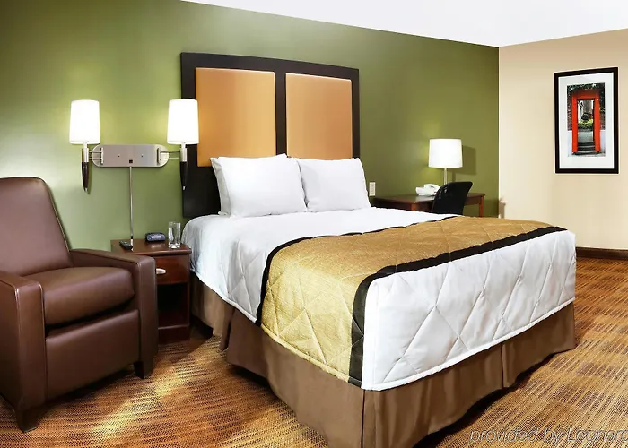 Sonesta Simply 2* Lansing